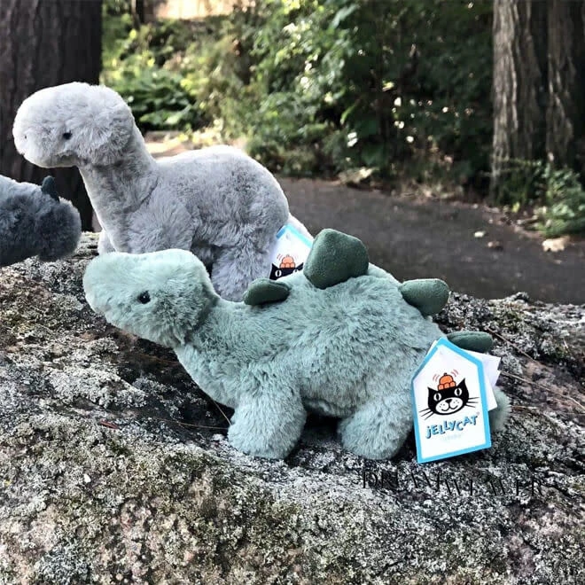 Jellycat Fossilly Stegosaurus Small 5 Jellycat Fossilly Stegosaurus Small - Afbeelding 5